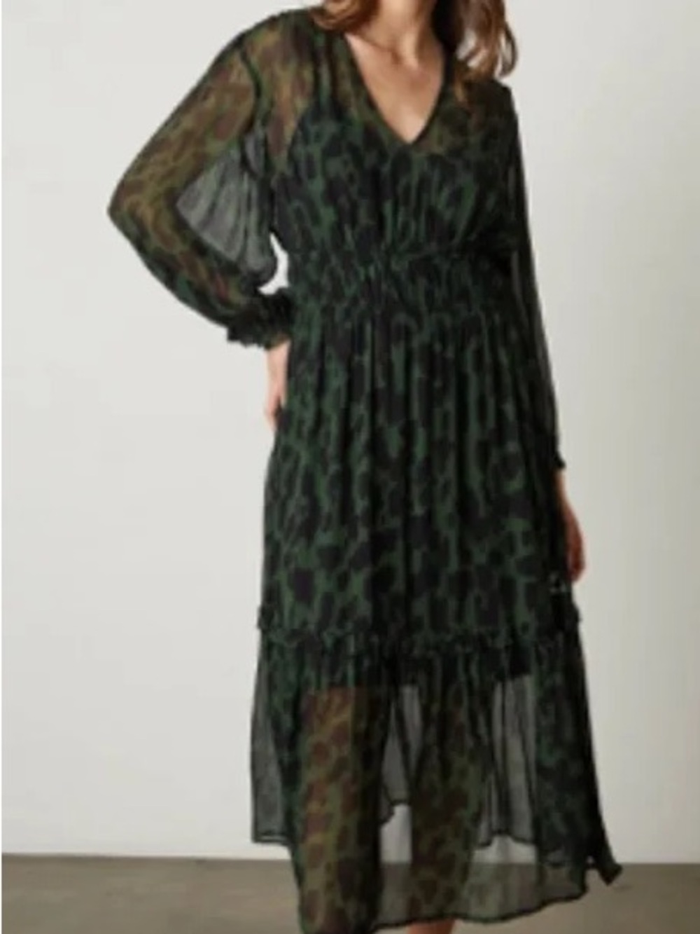 Velvet by Graham & Spencer Kendra Long Sleeve Boho Dress in Airbrush (XS)